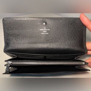 Authentic LV Wallet